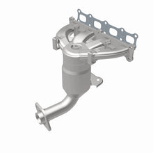 Load image into Gallery viewer, Magnaflow Conv DF 07 Dodge Caliber 2.4L Manifold AWD / 07-10 Jeep Patriot 2.4L Manifold 4WD 49 State
