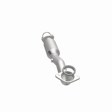 Load image into Gallery viewer, Magnaflow 2011 Honda CR-V 2.4L Direct Fit Converter
