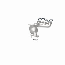 Load image into Gallery viewer, MagnaFlow Conv DF 04-06 Toyota Sienna 3.3L
