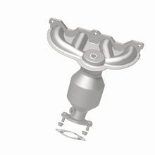 Load image into Gallery viewer, MagnaFlow Conv DF 11-15 Kia Sportage OEM Manifold
