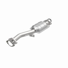 Load image into Gallery viewer, MagnaFlow Conv DF 95- 96 Impreza 2.2L Rear
