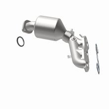 Load image into Gallery viewer, Magnaflow 12-15 Venza 3.5 Manifold Direct Fit Converter
