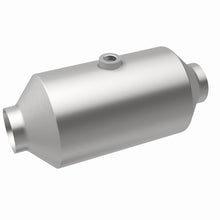 Load image into Gallery viewer, MagnaFlow Conv Universal 2.50 Mid O2 CA

