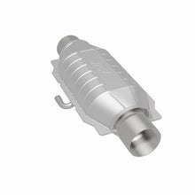 Load image into Gallery viewer, MagnaFlow Conv Univ 2.5in ID Inlet/Outlet Center/Center Oval Rear
