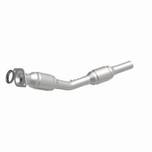 Load image into Gallery viewer, MagnaFlow Conv DF 03-04 Vibe/Matrix/Corol OEM
