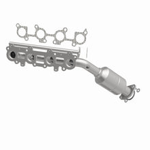 Load image into Gallery viewer, Magnaflow 05-09 Lexus GX470 4.7L Direct Fit Converter
