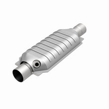 Load image into Gallery viewer, MagnaFlow Conv Univ 2.5 Single O2 Boss
