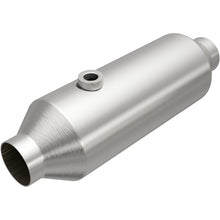 Load image into Gallery viewer, MagnaFlow 99-03 Honda Odyssey V6 3.5L California Grade CARB Compliant Universal Catalytic Converter
