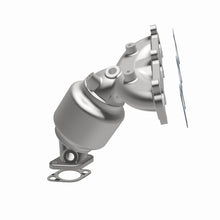 Load image into Gallery viewer, MagnaFlow Conv DF 07-09 Hyundai Santa Fe 2.7L
