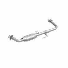 Load image into Gallery viewer, MagnaFlow Conv DF 00-8/04 Toyota Tundra 4.7L D/S Front
