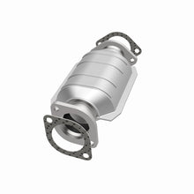 Load image into Gallery viewer, MagnaFlow 02-04 Infiniti I35 3.5L / 02-03 Nissan Maxima 3.5L Rear Underbody D/F Catalytic Converter
