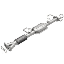 Load image into Gallery viewer, MagnaFlow Conv DF 95-96 Previa 2.4L
