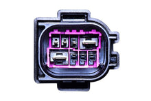 Load image into Gallery viewer, Hella 2020-2022 Audi Q7 LED Headlight Assembly
