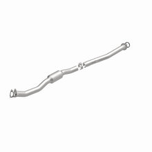 Load image into Gallery viewer, MagnaFlow OEM Grade 10-12 Subaru Outback / Legacy Direct Fit Federal Catalytic Converter
