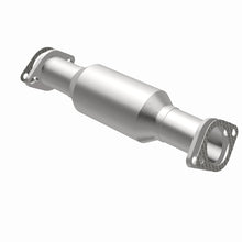 Load image into Gallery viewer, Magnaflow 07-10 Kia Sedona 3.8L California Grade CARB Compliant DF Catalytic Converter
