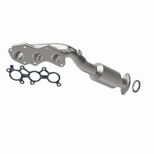 Load image into Gallery viewer, MagnaFlow Direct-Fit OEM Grade Federal Catalytic Converter 16-17 Lexus IS300/IS350 V6 3.5L
