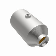 Load image into Gallery viewer, Magnaflow Conv Univ 2.00in. Mid-Bed O2 CA
