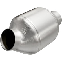 Load image into Gallery viewer, MagnaFlow Conv Universal 2.25 inch C/A 5 inch spun body
