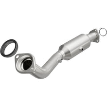 Load image into Gallery viewer, MagnaFlow Conv DF 02-06 Honda CR-V 2.4L OEM
