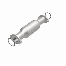 Load image into Gallery viewer, Magnaflow 96-99 Toyota Tacoma 2.7L Direct Fit Converter

