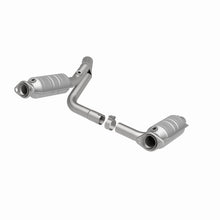 Load image into Gallery viewer, MagnaFlow Conv DF RAIDER- 2006 8 4.7L OEM
