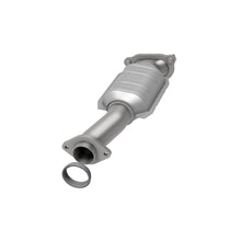 Load image into Gallery viewer, MagnaFlow Conv DF 04-06 Ford Ranger Rear Assy / 04-06 Mazda B3000/B4000 Rear Assy
