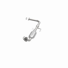 Load image into Gallery viewer, Magnaflow Conv DF 00-02 Tundra 4.7L 4WD FL
