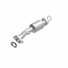 Load image into Gallery viewer, MagnaFlow 15-17 Honda Fit L4 1.5L OEM Grade Direct Fit Catalytic Converter
