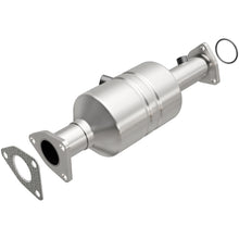 Load image into Gallery viewer, MagnaFlow Honda Odyssey Direct-Fit Catalytic Converter
