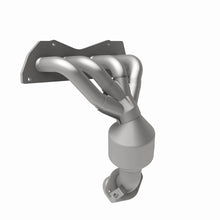 Load image into Gallery viewer, Magnaflow 09-16 Toyota RAV4 2.5L Direct Fit Converter
