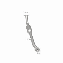 Load image into Gallery viewer, MagnaFlow Conv Direct Fit OEM 2001-2004 Toyota Sequoia Underbody
