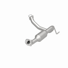 Load image into Gallery viewer, Magnaflow Conv DF 10-12 Toy FJ/4Runner 4.0L
