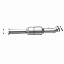 Load image into Gallery viewer, MagnaFlow Conv DF 05-09 Toyota Tacoma 4.0L P/S Rear
