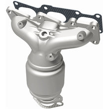 Load image into Gallery viewer, Magnaflow 07-10 Kia Sedona 3.8L California Grade CARB Compliant DF Manifold Catalytic Converter
