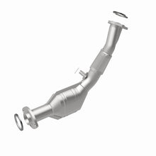 Load image into Gallery viewer, MagnaFlow Conv DF 01-04 Toyota Tacoma 2.7L

