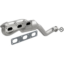 Load image into Gallery viewer, Magnaflow Conv DF BMW 5 99-00 Front
