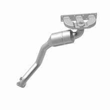 Load image into Gallery viewer, Magnaflow Conv DF BMW 5 01-03 front
