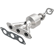 Load image into Gallery viewer, MagnaFlow Conv DF 07-09 Mitsu Outlander 3.0L
