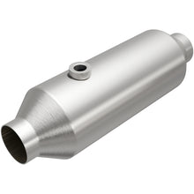Load image into Gallery viewer, MagnaFlow 99-03 Honda Odyssey V6 3.5L California Grade CARB Compliant Universal Catalytic Converter
