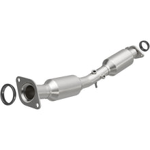 Load image into Gallery viewer, Magnaflow 13-15 Nissan Sentra 1.8L California Grade CARB Compliant DF Catalytic Converter
