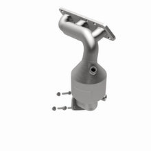 Load image into Gallery viewer, MagnaFlow Conv DF 2004 Mazda MPV 3.0L
