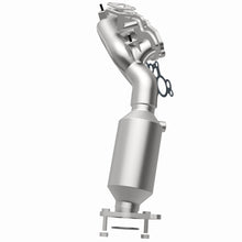 Load image into Gallery viewer, Magnaflow 2013 FJ Cruiser V6 4 OEM Manifold Direct Fit Converter
