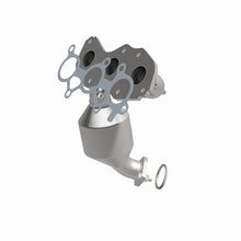 Load image into Gallery viewer, Magnaflow 07-10 Toyota Sienna 3.5L Direct Fit Converter
