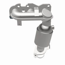 Load image into Gallery viewer, Magnaflow Conv DF 97-00 Toyota Camry 3.0L
