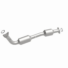 Load image into Gallery viewer, Magnaflow 07-18 Toyota Tundra 5.7L CARB Compliant Direct-Fit Catalytic Converter
