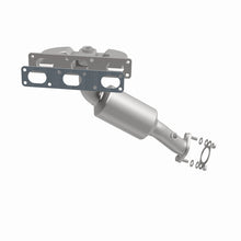 Load image into Gallery viewer, MagnaFlow Conv DF BMW 3 01-06 Rear
