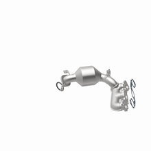 Load image into Gallery viewer, MagnaFlow Conv DF 04-06 Toyota Sienna 3.3L
