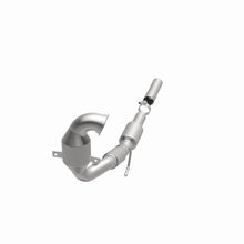 Load image into Gallery viewer, MagnaFlow Converter Direct Fit 15-17 Volkswagen Golf / GTI
