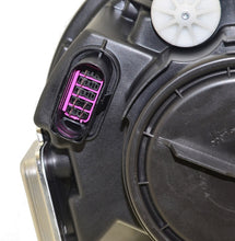 Load image into Gallery viewer, Hella 2017-2019 Audi Q7 Halogen Headlight Assembly
