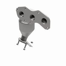 Load image into Gallery viewer, MagnaFlow Converter Direct Fit 07-15 Toyota Sienna 3.5L
